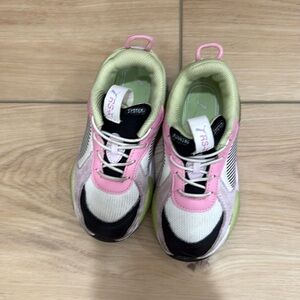 Puma little girls running shoes size 10c